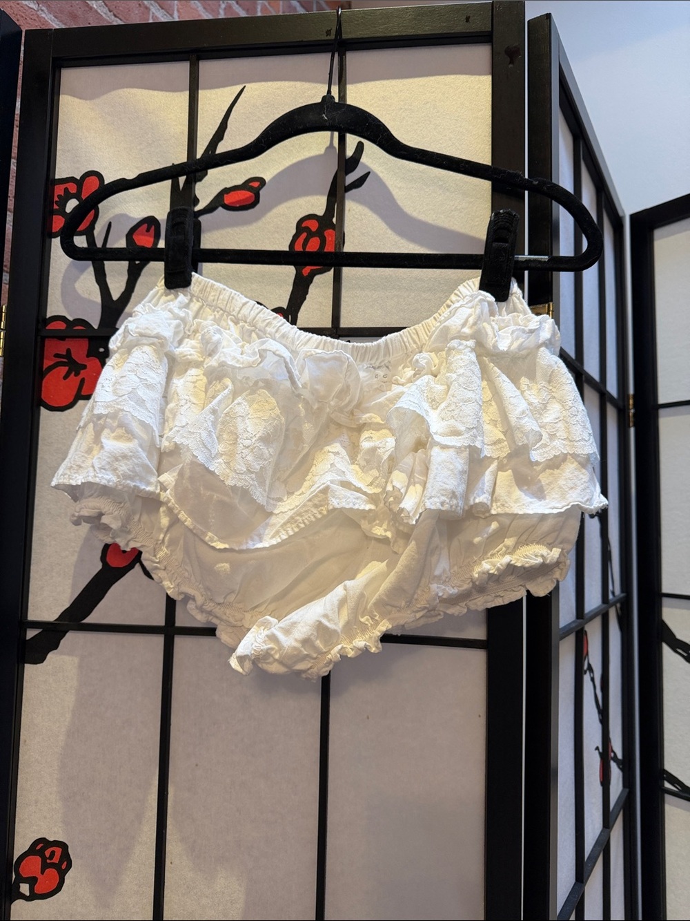 White Ruffle Lace Women’s Bloomers - Picture 3 of 3